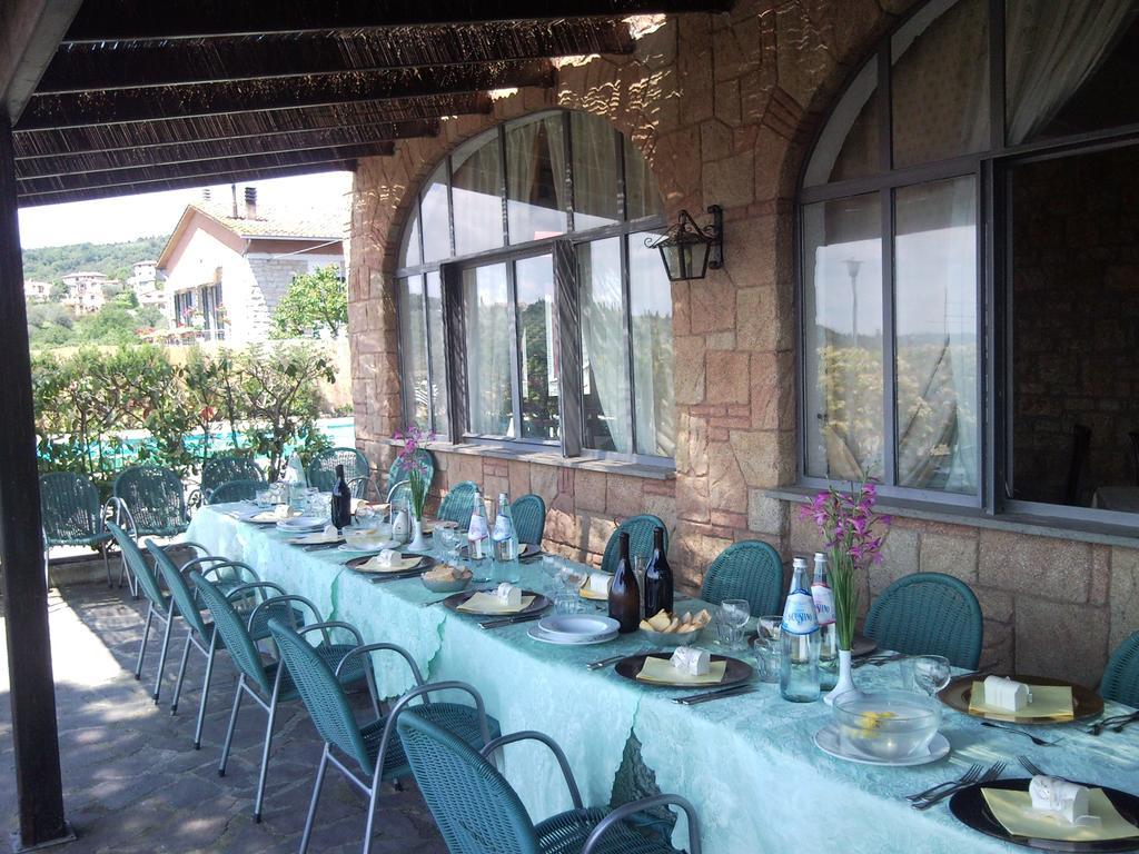 Hotel Cavalieri Passignano sul Trasimeno Extérieur photo