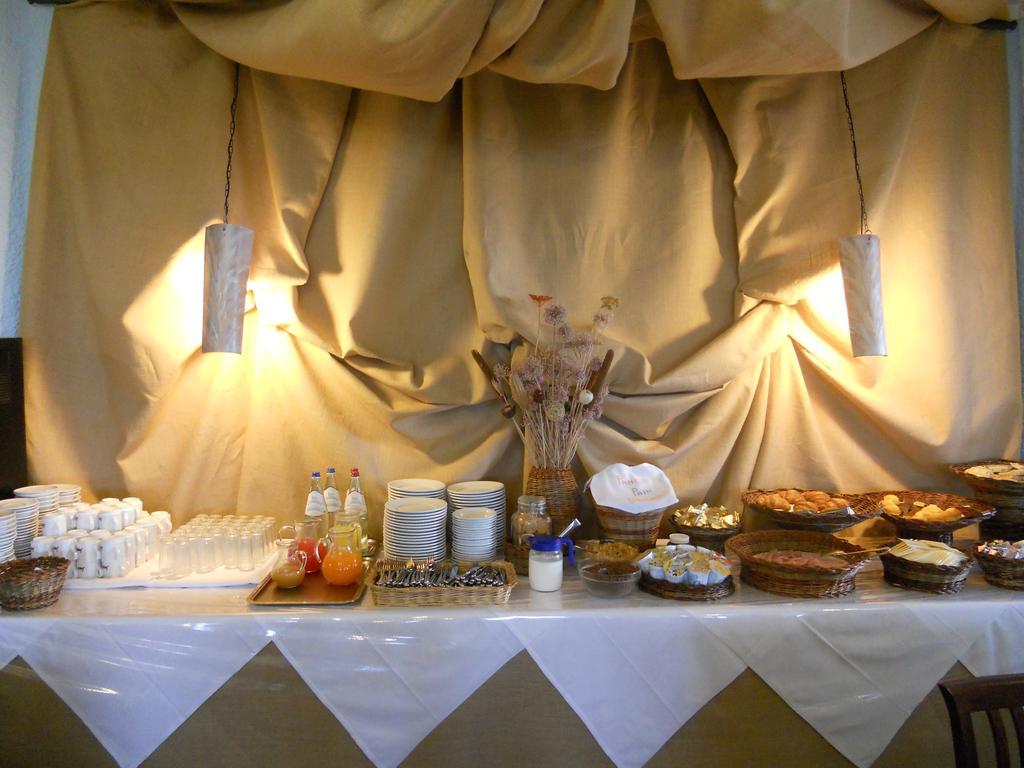 Hotel Cavalieri Passignano sul Trasimeno Extérieur photo