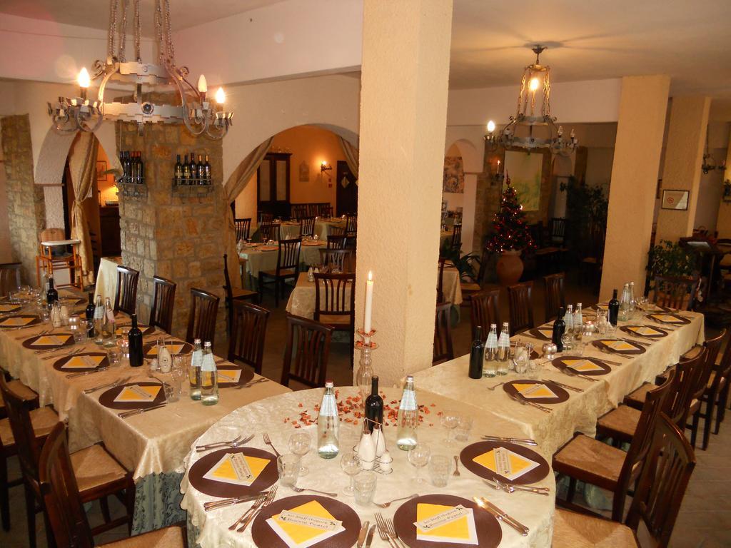 Hotel Cavalieri Passignano sul Trasimeno Extérieur photo