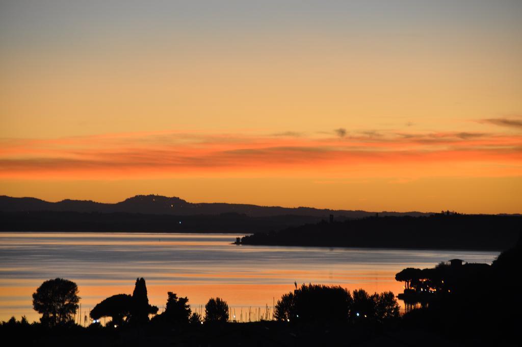 Hotel Cavalieri Passignano sul Trasimeno Extérieur photo